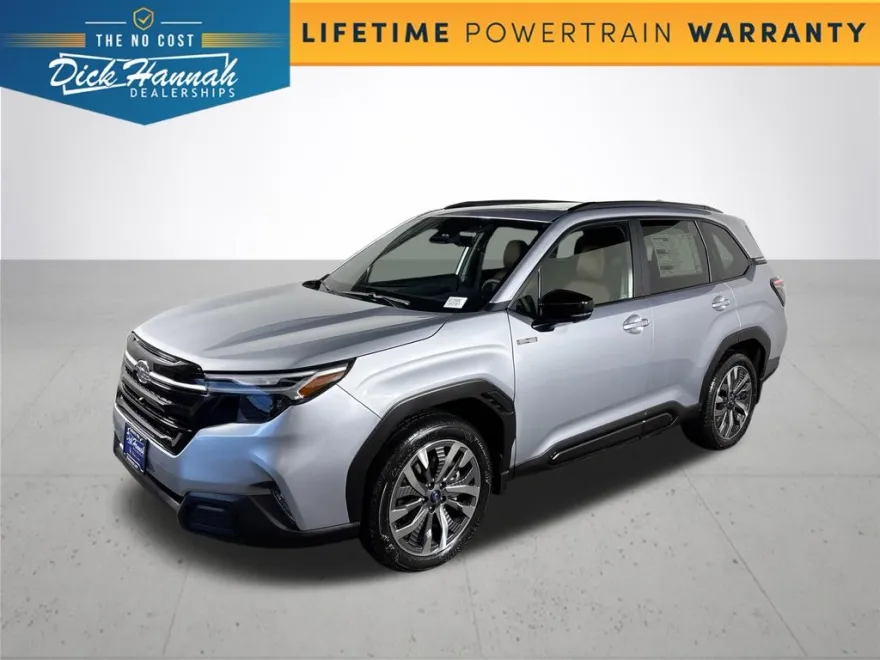 2025 Subaru Forester Touring photo 1