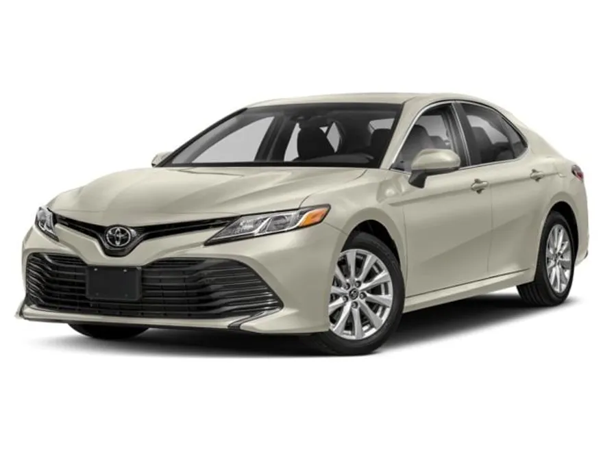2018 Toyota Camry XLE photo 1