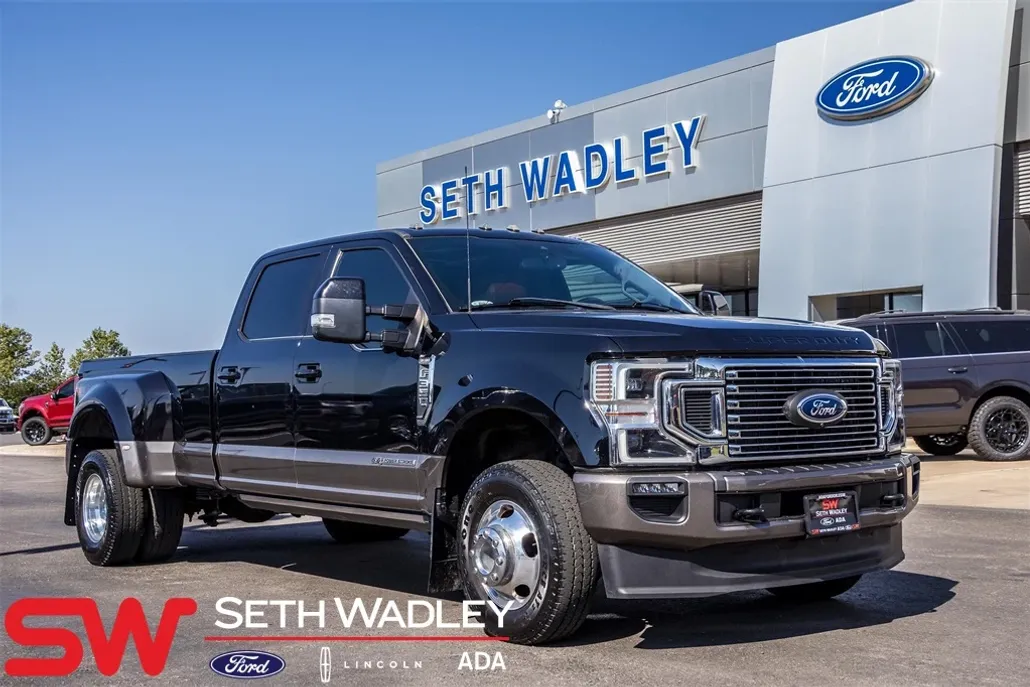 2022 Ford F-350 photo 1