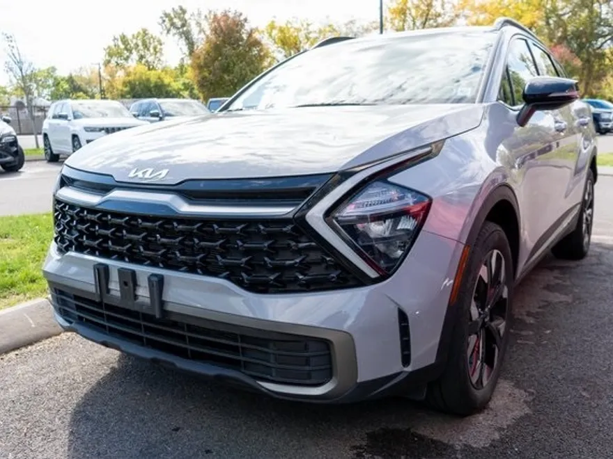 2023 Kia Sportage X-Line photo 1
