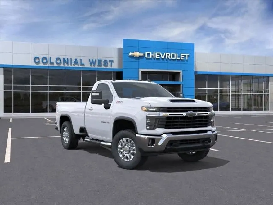 2026 Chevrolet Silverado 3500HD LT photo 1