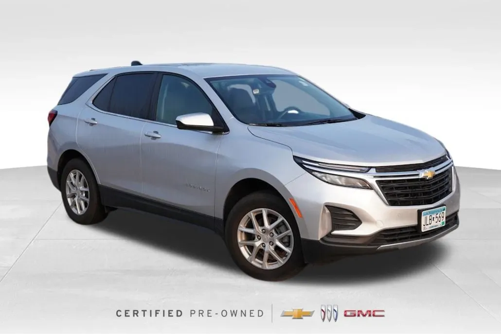 2022 Chevrolet Equinox LT photo 1