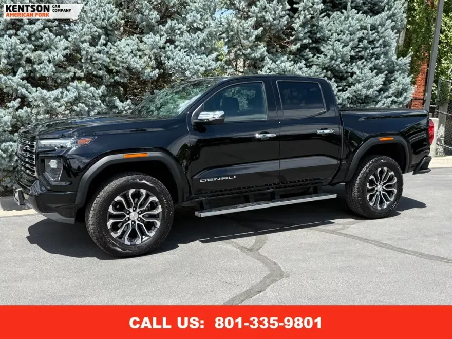 2024 Gmc Canyon Denali photo 1