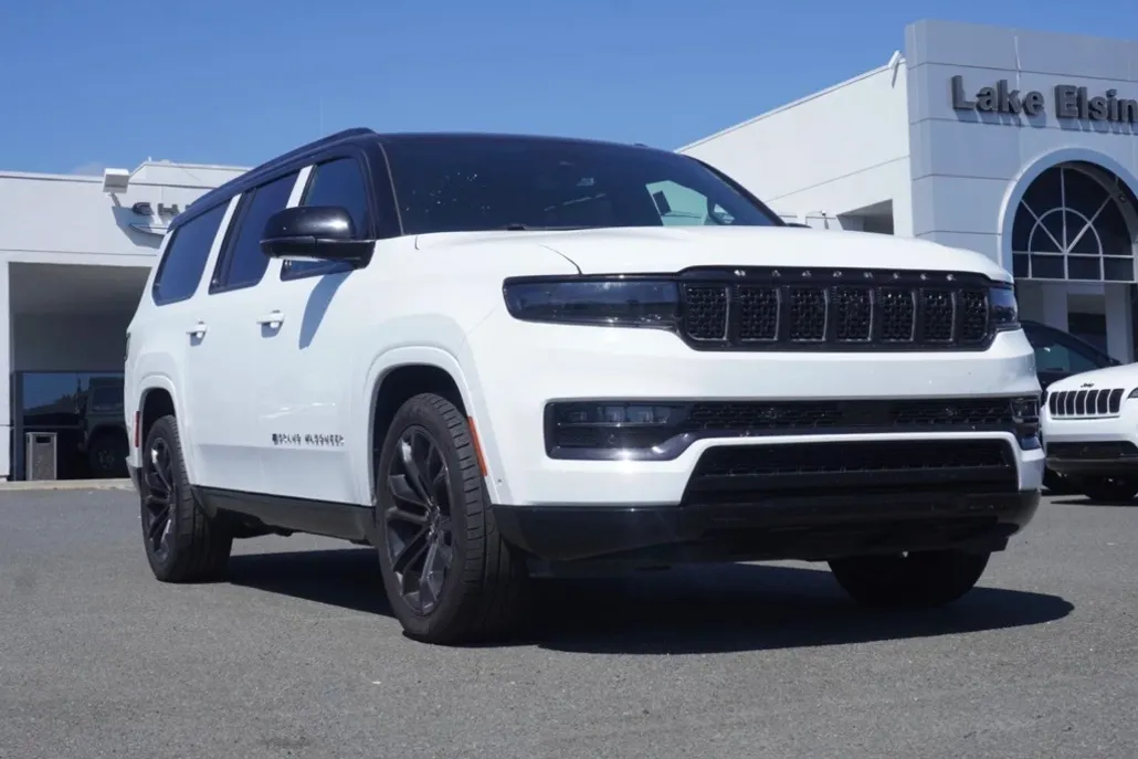 2024 Jeep Grand Wagoneer L II Obsidian photo 1