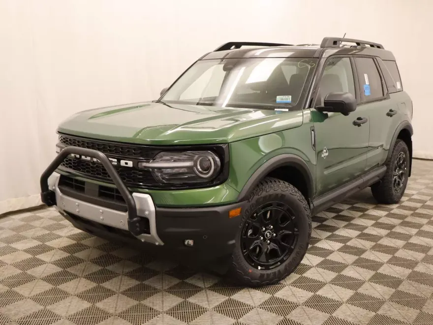 2025 Ford Bronco Sport Outer Banks photo 1