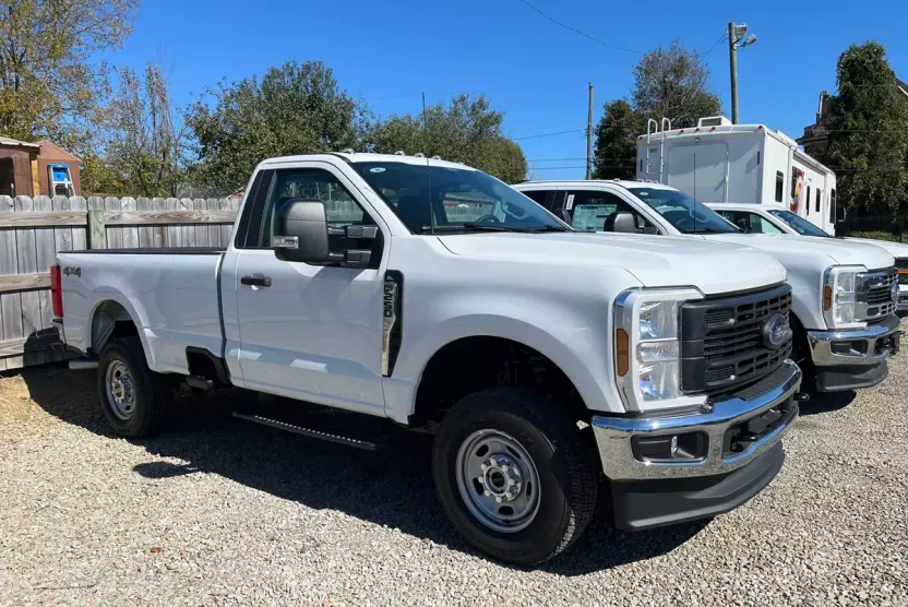 2025 Ford F-250 XL photo 1