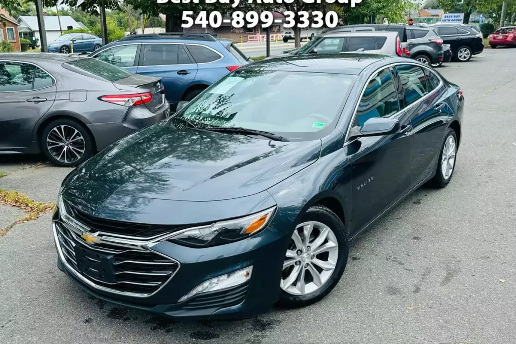 2019 Chevrolet Malibu 1LT photo 1