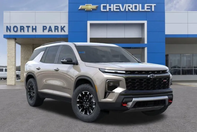 2026 Chevrolet Traverse Z71 photo 1