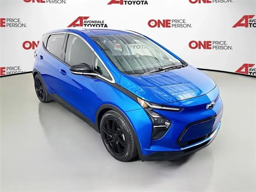 2022 Chevrolet Bolt EV 1LT photo 1