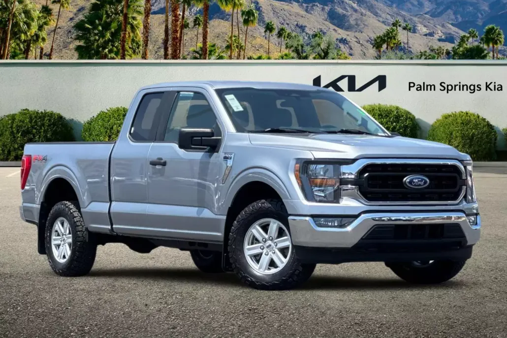 2023 Ford F-150 XLT photo 1