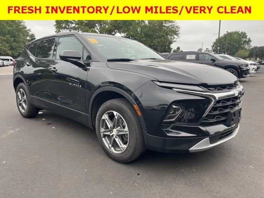 2023 Chevrolet Blazer 2LT photo 1