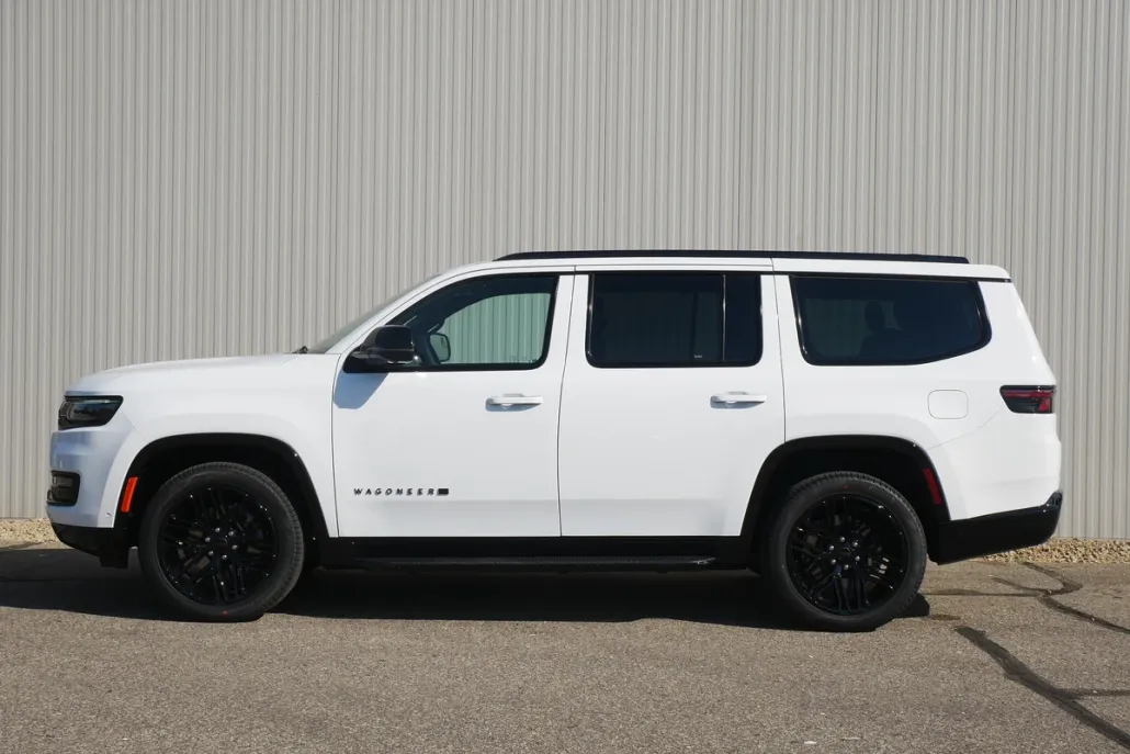 2025 Jeep Wagoneer Series II Carbide photo 1