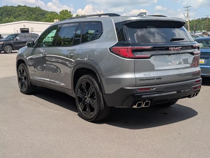 2025 Gmc Acadia Elevation photo 1
