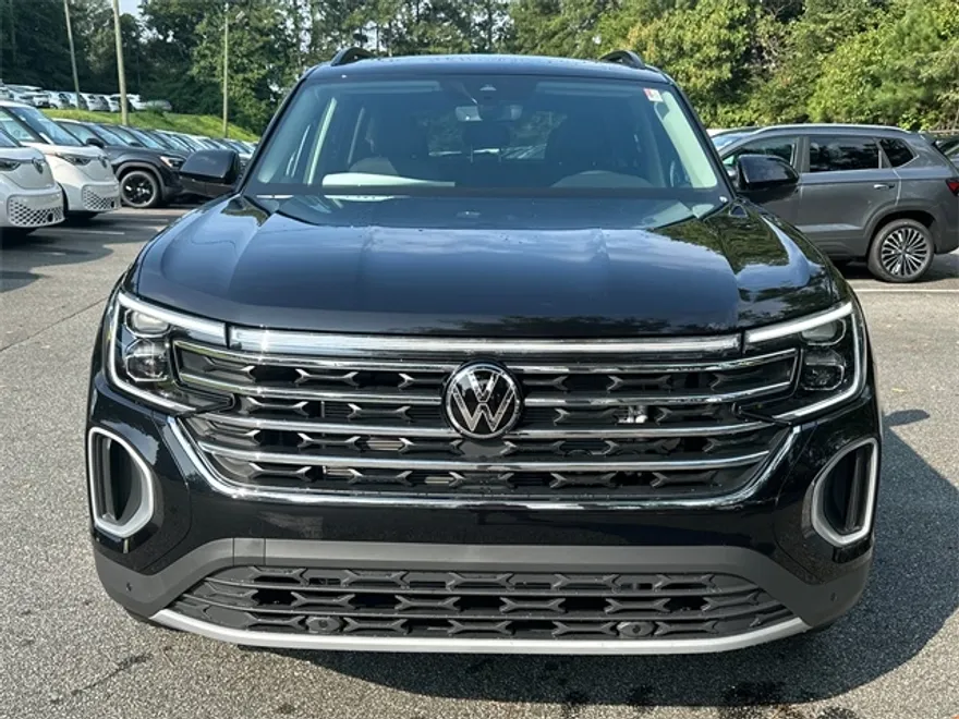 2026 Volkswagen Atlas SE Technology photo 1
