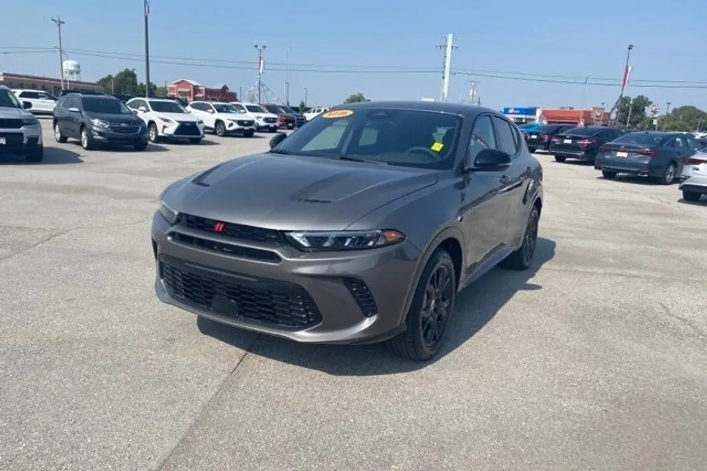 2024 Dodge Hornet R/T photo 1