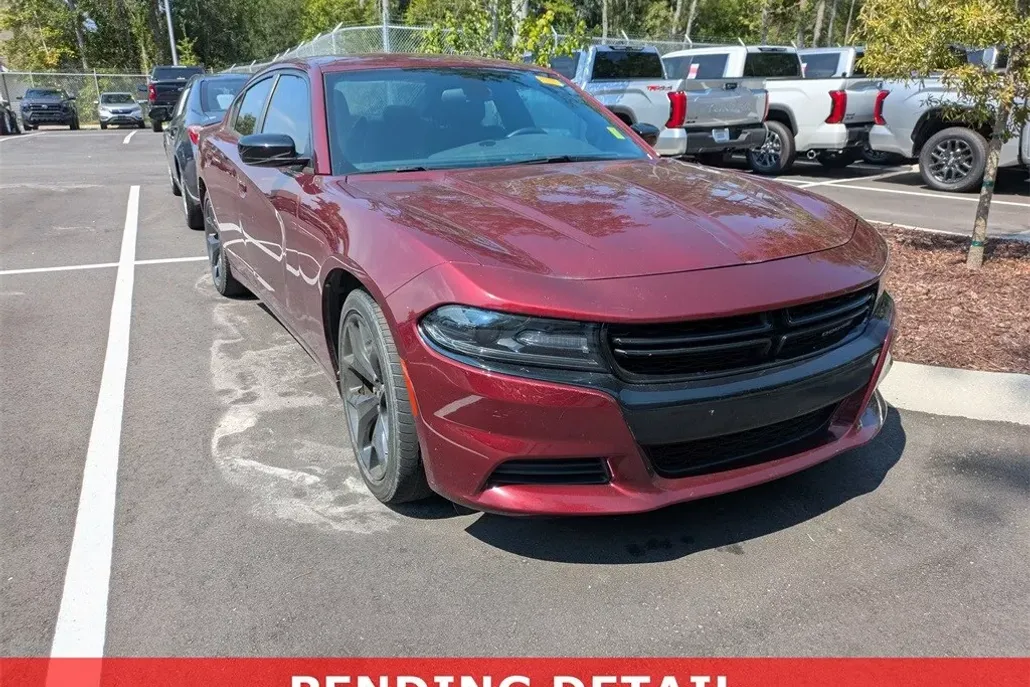 2020 Dodge Charger SXT photo 1