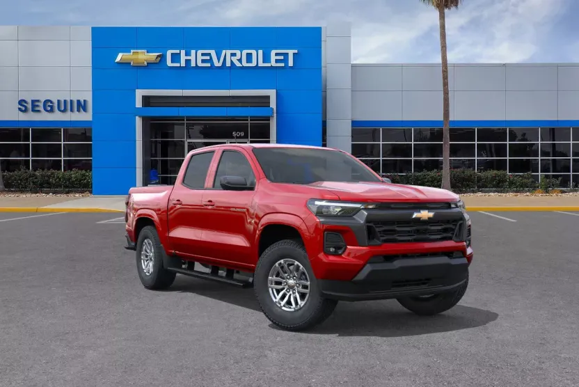 2026 Chevrolet Colorado LT photo 1