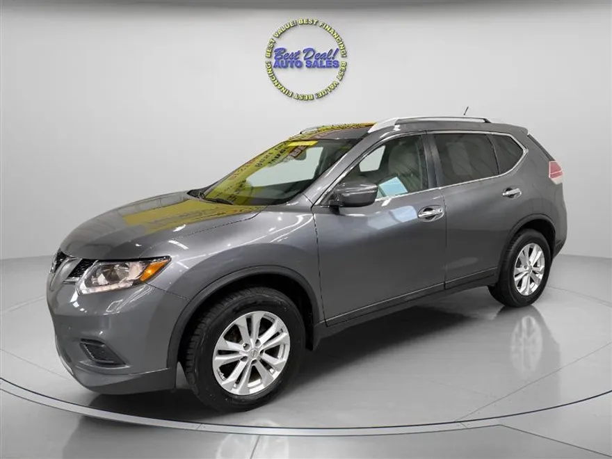 2015 Nissan Rogue SV AWD photo 1