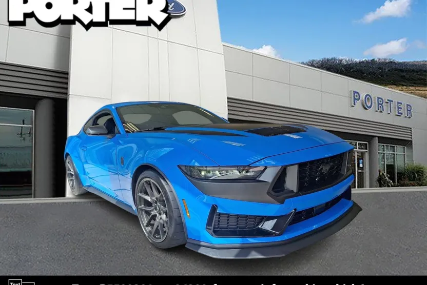 2024 Ford Mustang Dark Horse photo 1