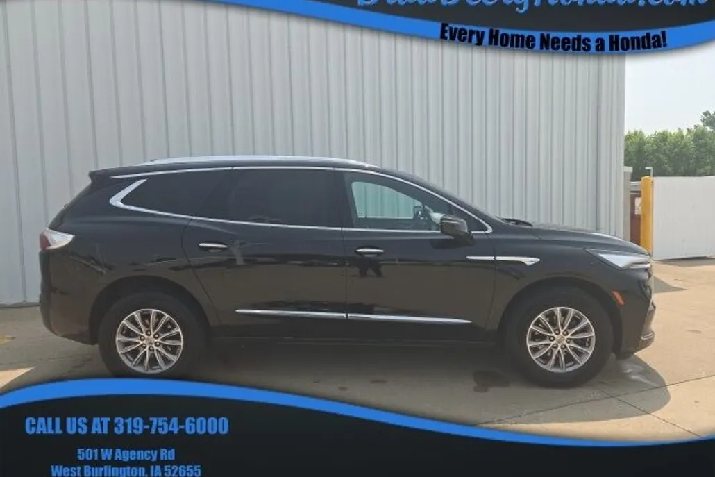 2024 Buick Enclave Premium photo 1