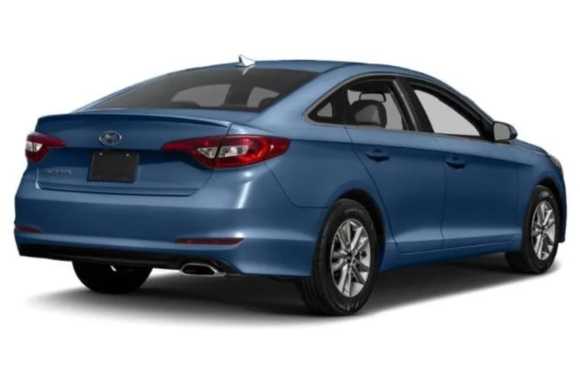 2015 Hyundai Sonata SE photo 1