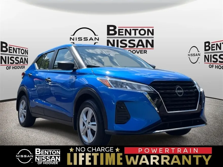 2024 Nissan Kicks S photo 1
