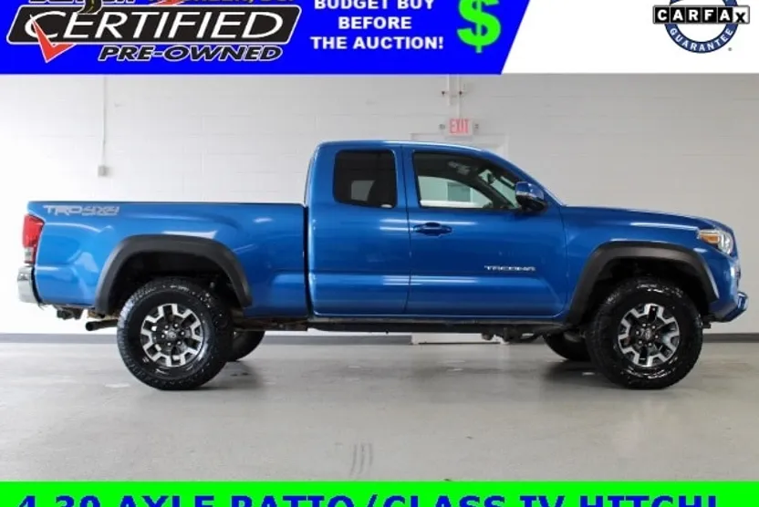2017 Toyota Tacoma TRD Sport Access Cab photo 1