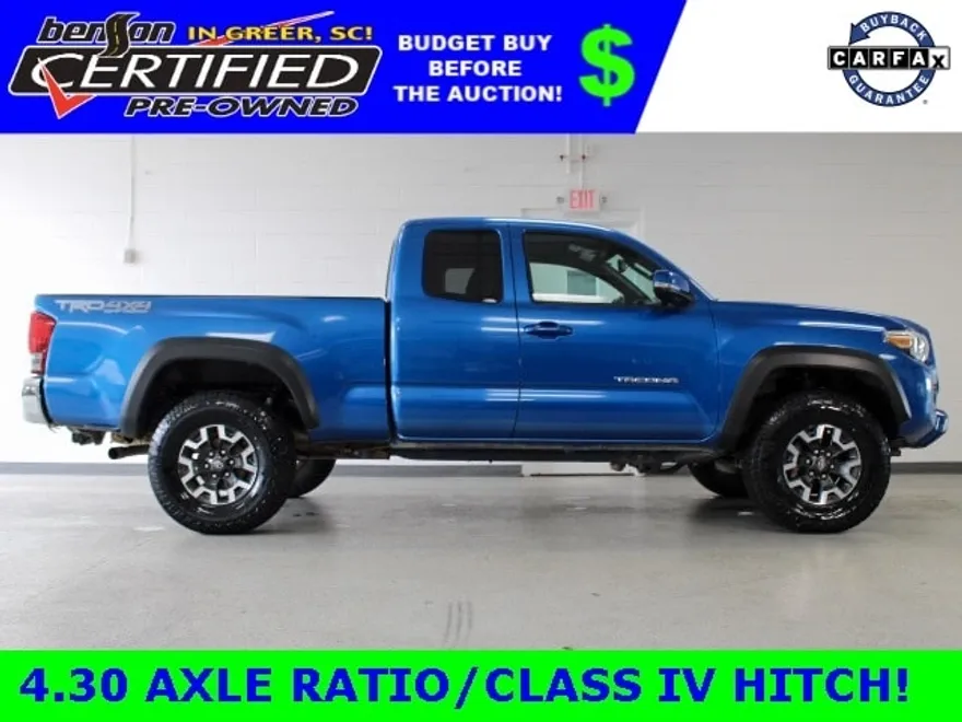 2017 Toyota Tacoma TRD Sport Access Cab photo 1