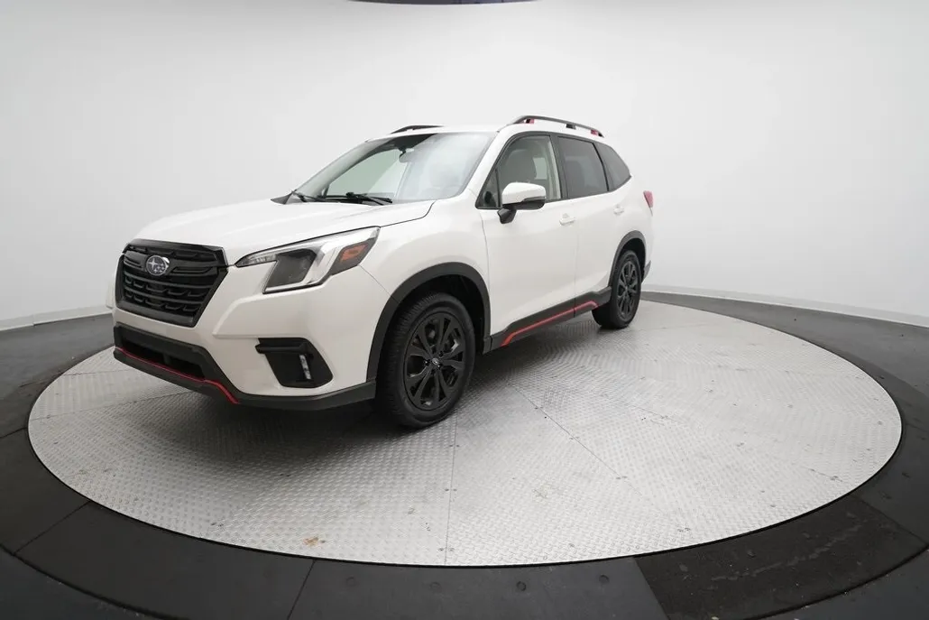 2023 Subaru Forester Sport photo 1
