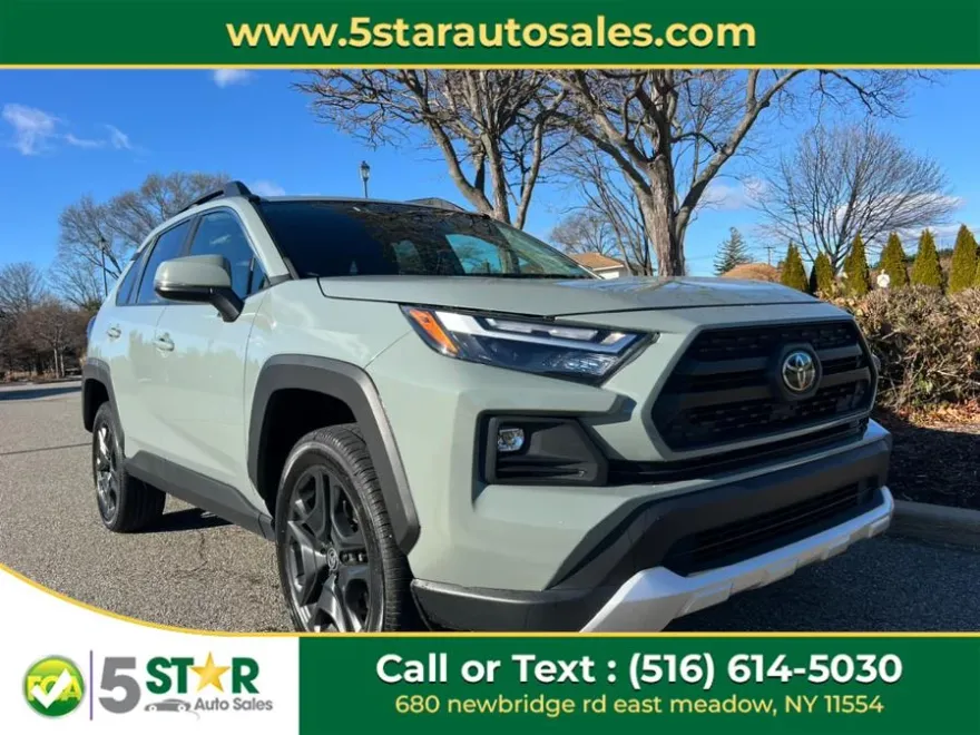 2023 Toyota RAV4 Adventure photo 1