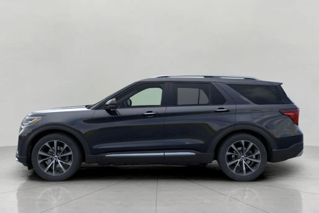 2025 Ford Explorer Platinum photo 1