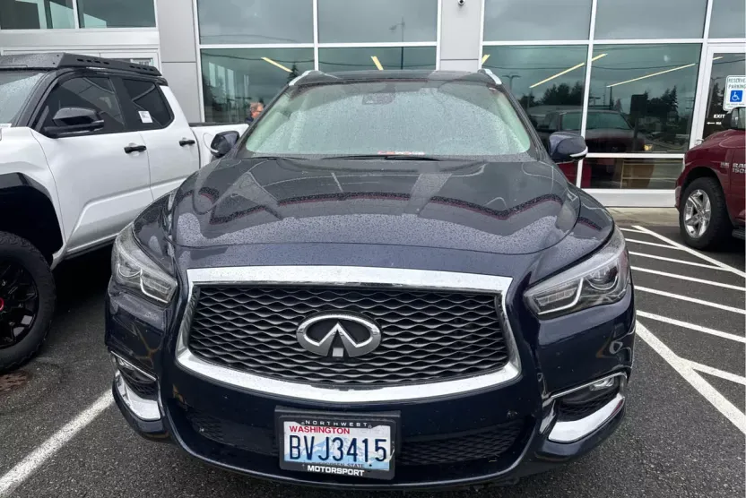 2020 Infiniti QX60 Luxe photo 1