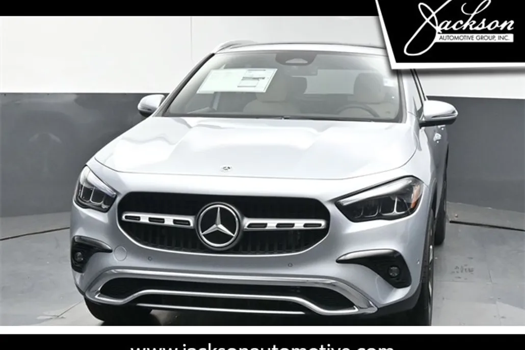 2025 Mercedes Benz GLA 250 photo 1