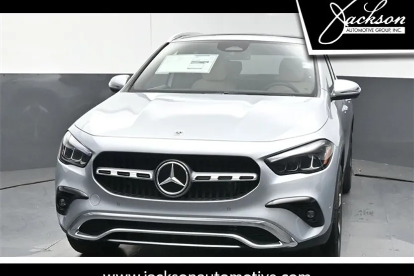 2025 Mercedes Benz GLA 250 photo 1