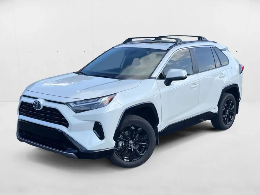 2022 Toyota RAV4 Hybrid SE photo 1