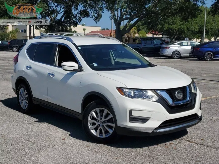 2020 Nissan Rogue S photo 1