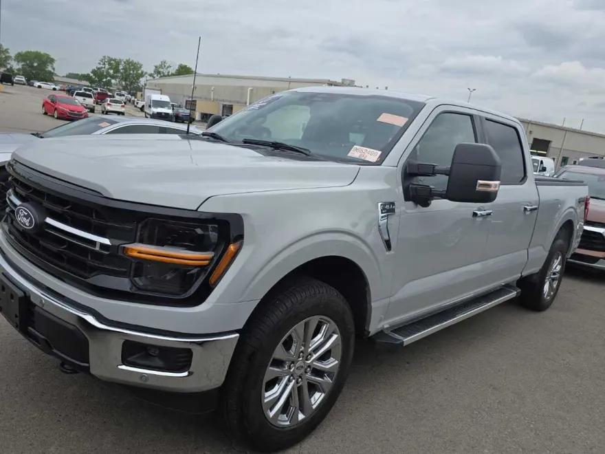 2024 Ford F-150 XLT photo 1