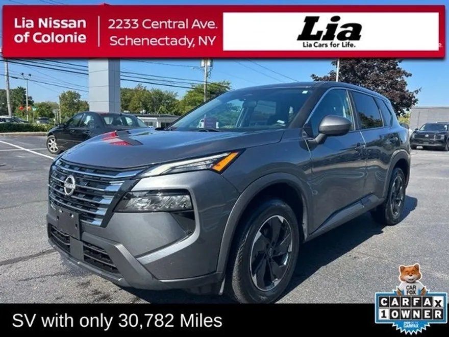 2024 Nissan Rogue SV AWD photo 1