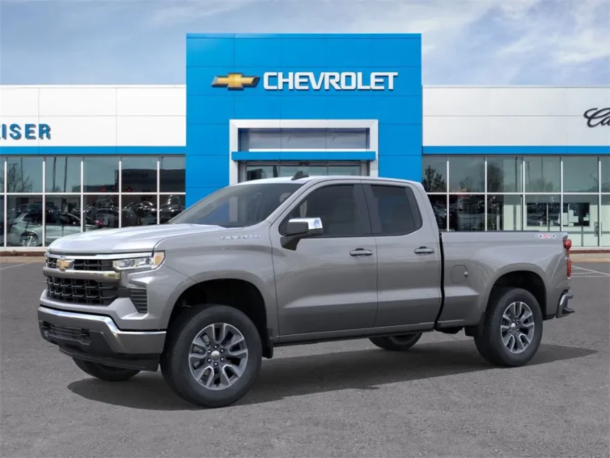2026 Chevrolet Silverado 1500 LT photo 1