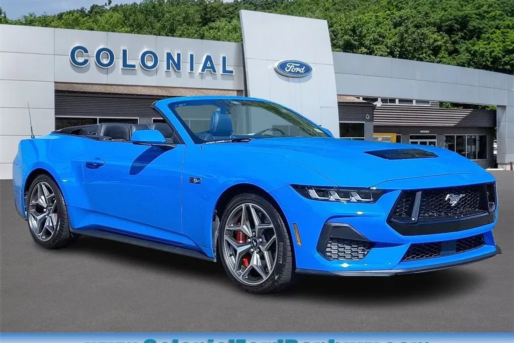 2024 Ford Mustang GT Premium Convertible photo 1