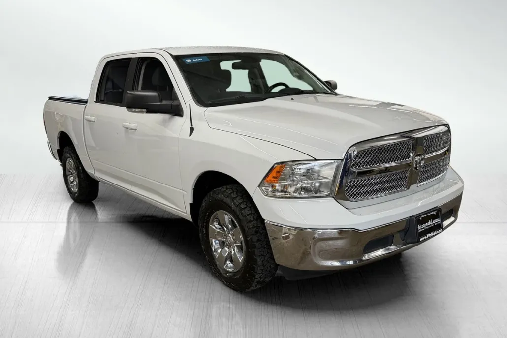 2019 Ram 1500 Classic SLT photo 1