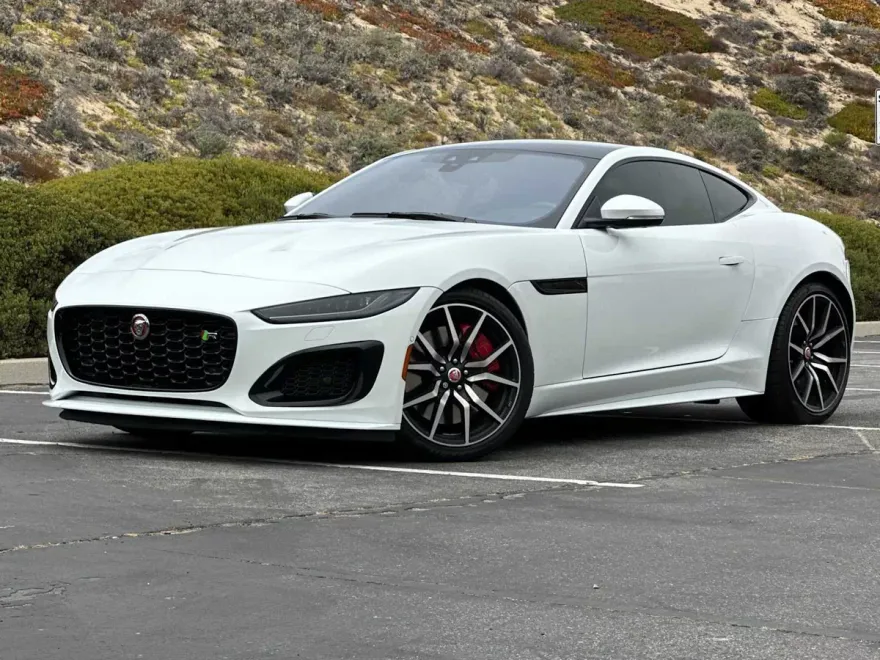 2023 Jaguar F-TYPE R photo 1