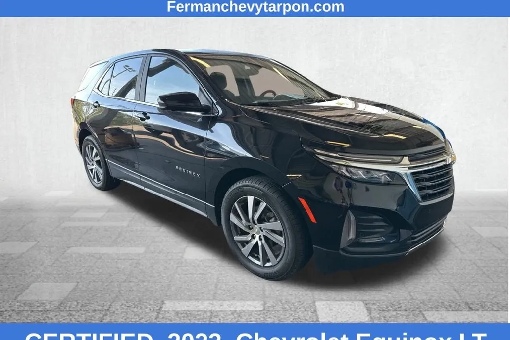 2023 Chevrolet Equinox LT photo 1