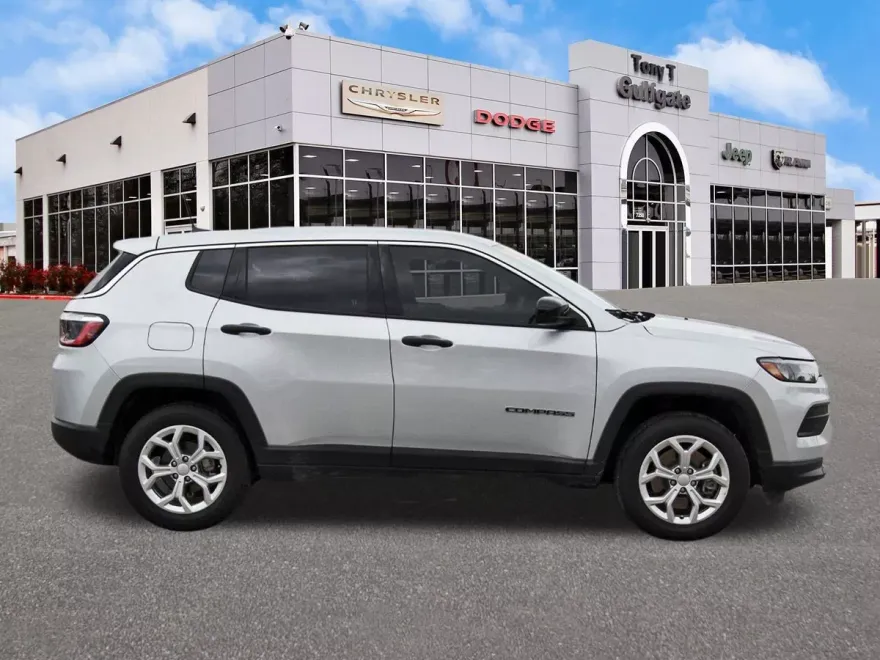 2024 Jeep Compass Sport photo 1