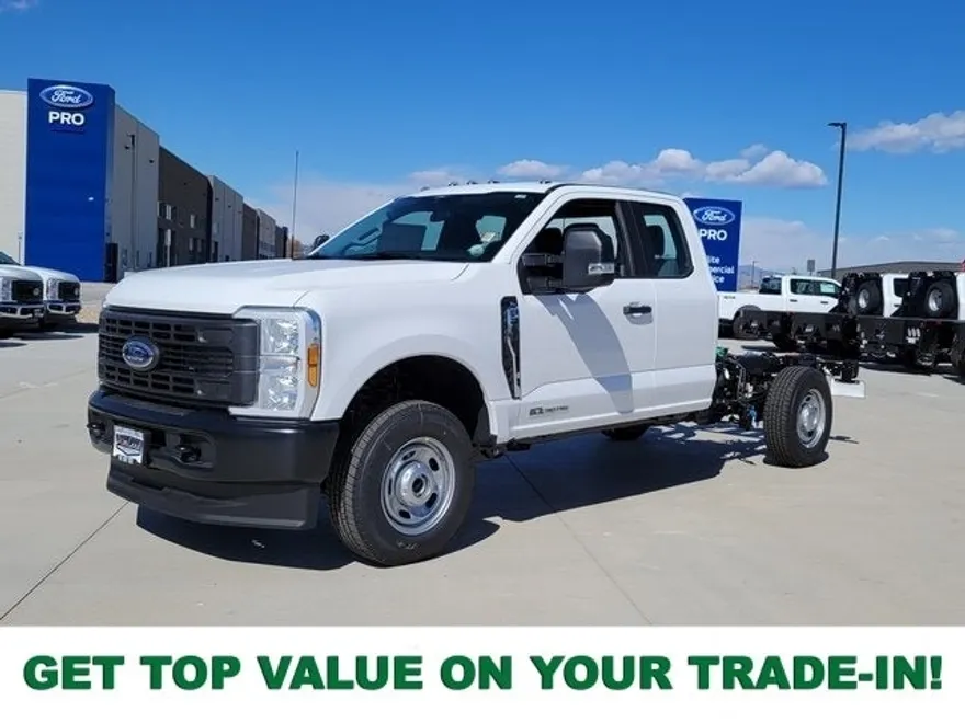 2025 Ford F-250 photo 1