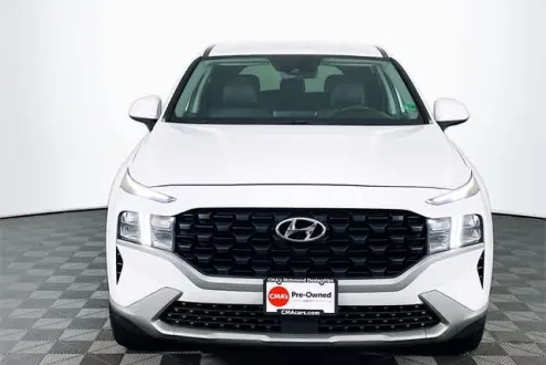 2021 Hyundai Santa Fe SE photo 2