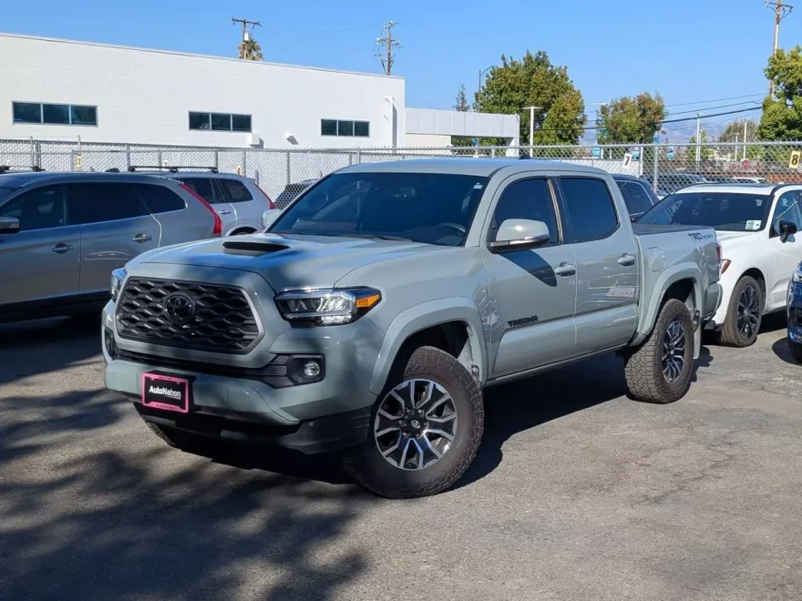 2022 Toyota Tacoma TRD Sport V6 photo 1