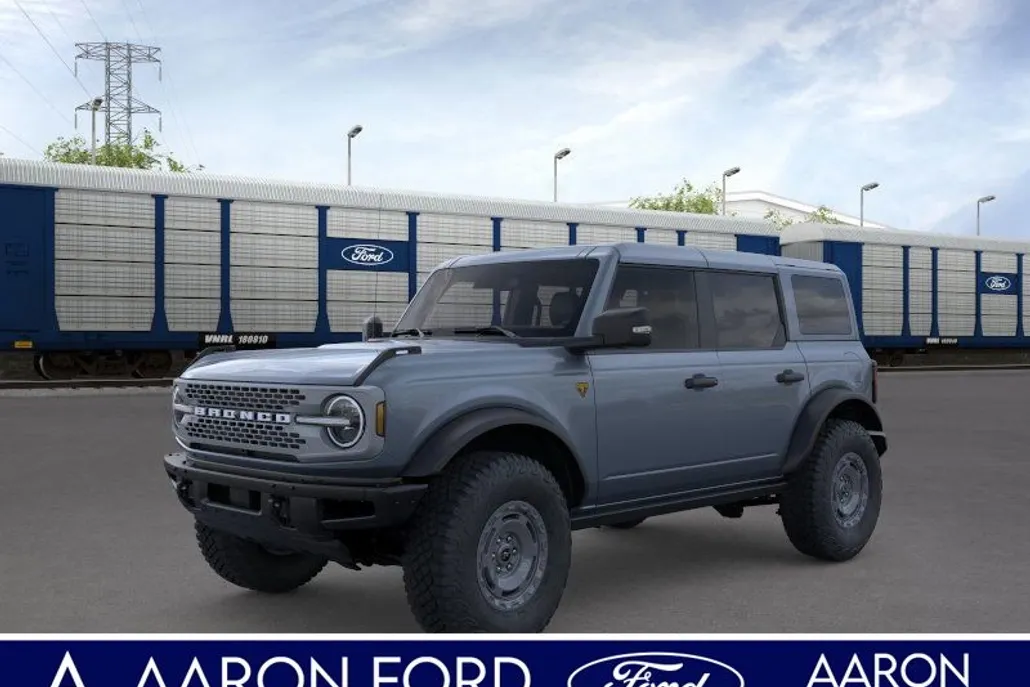 2025 Ford Bronco Badlands photo 1