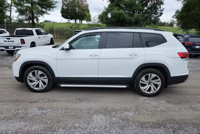 2021 Volkswagen Atlas V6 SE Technology photo 1
