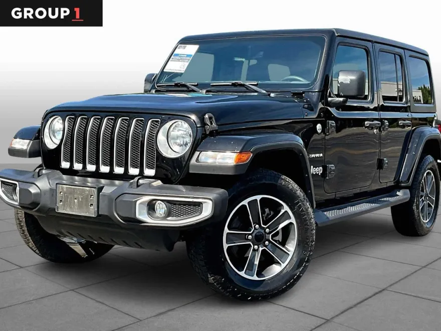 2023 Jeep Wrangler Sahara Sport photo 1